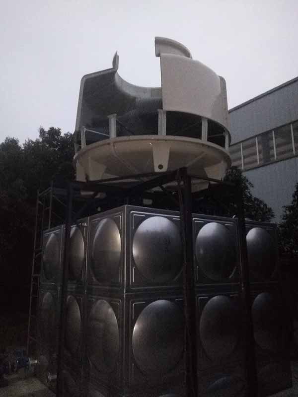 成都龙泉100T冷却塔水循环系统304不锈钢水箱安装现场